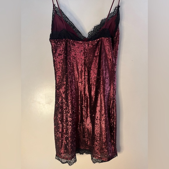 Motel Urban Outfitters Red Sequin with Lace Slip Dress Medium - Picture 7 of 8